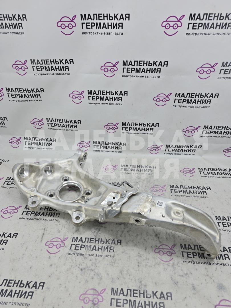 кулак поворотный правый BMW X5 G05 (2018 - 2026), 3.0 л., B58B30C, бензин, черный, полный привод, 31216876656, 6876656 - фото №1