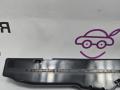 кронштейн радиатора BMW X1 F48 2017, 2.0 л., B48 A20 B, бензин, АКПП, alpinweiss 3 (300), полный привод, правый руль, 51647347596, 7347596 - фото №7