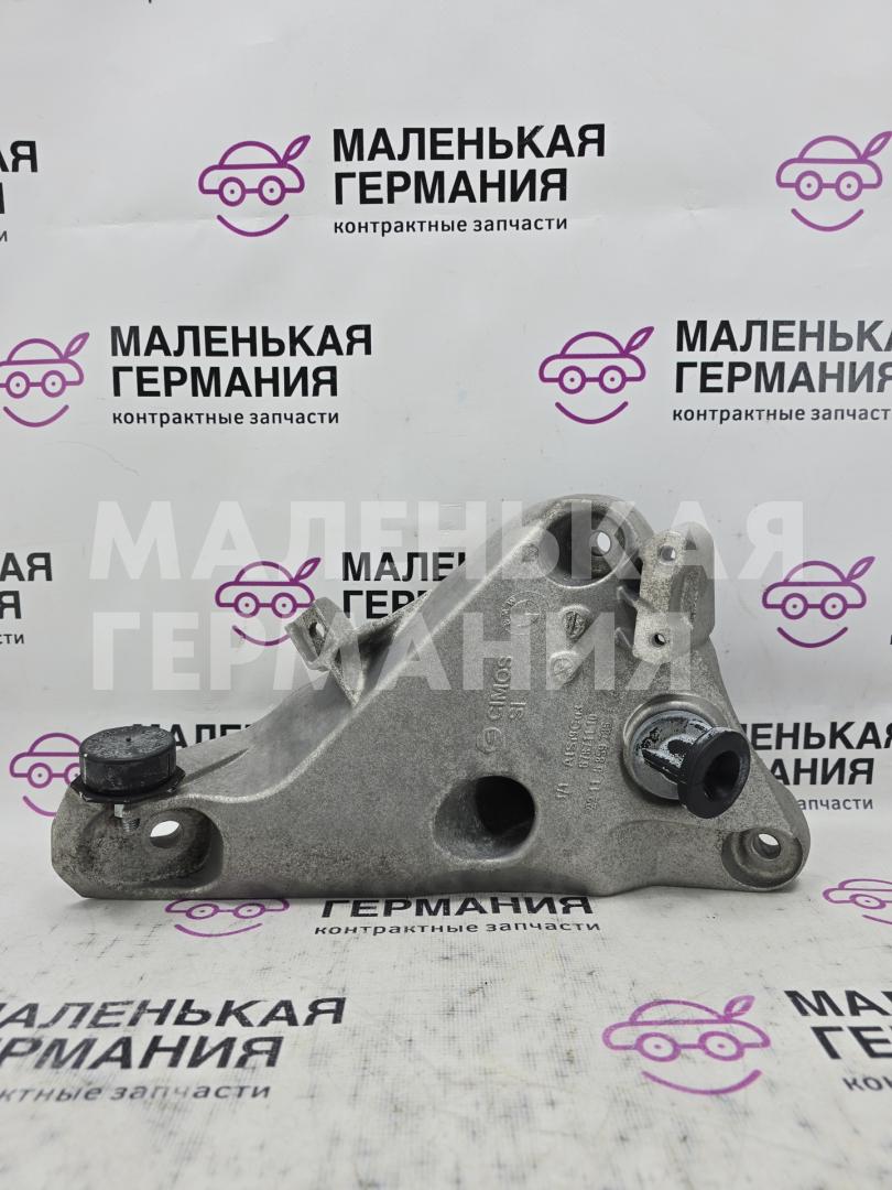 кронштейн двигателя BMW X5 F15 2014, 3.0 л., N57 D30 A, дизель, АКПП, mineralweiss metallic (a96), полный привод, правый руль, 6859785, 22116852859, 6852859, 22116882029, 6882029, 6798129 - фото №1