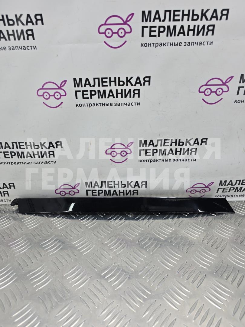 накладка двери (крышки) багажника BMW X5 G05 2021, 3.0 л., B58B30C, бензин, черный, полный привод, 51357429392, 7429392 - фото №1