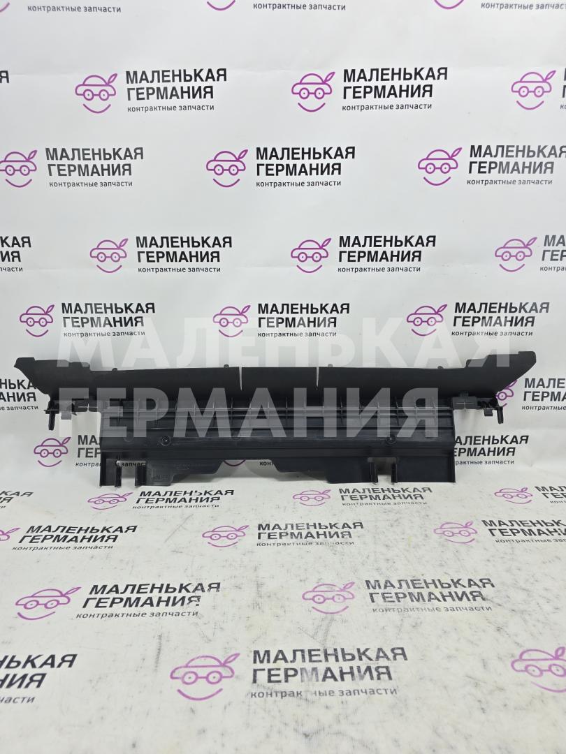 воздуховод (дефлектор) радиатора Mercedes-Benz E-Класс W213/S213/C238/A238 2018, 2.0 л., M 274.920, бензин, АКПП, 149 polar white или polarweiss, седан, задний привод, правый руль, A2135050130 - фото №1
