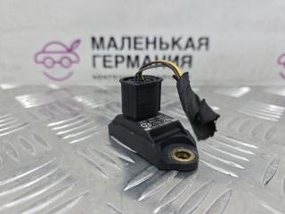 датчик ускорения Volkswagen Passat CC 1 поколение [рестайлинг] 2013, 2.0 л., CCZB, бензин, робот, z2/h5x синий металлик, седан, передний привод, правый руль, 4B0972883, 3C0907651