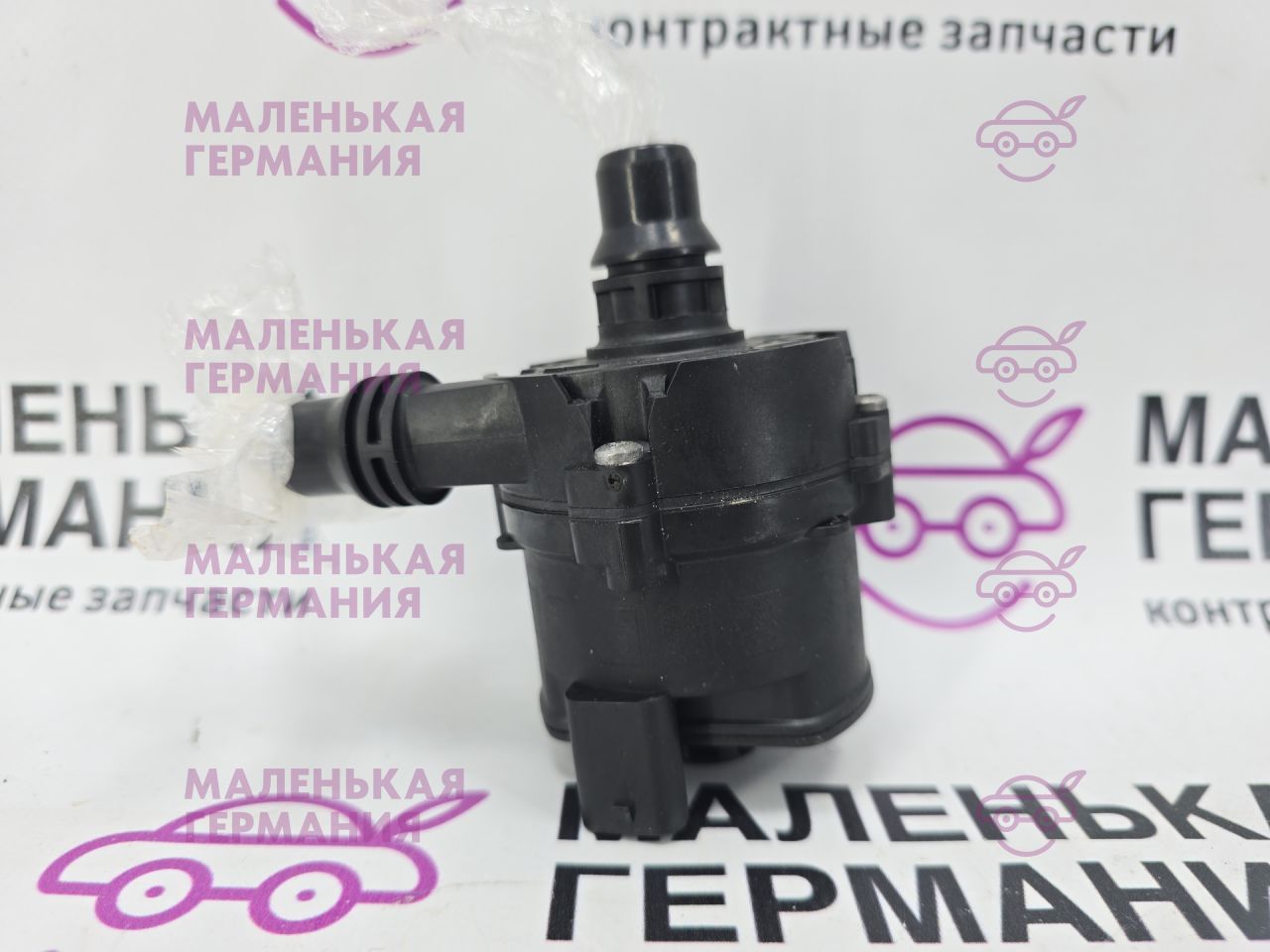 насос антифриза дополнительный BMW 5 серия G30/G31 G30 2019, 4.4 л., N63 B44 C, бензин, АКПП, carbonschwarz metallic (416), седан, полный привод, 11518623759, 8623759, 0392023239 - фото №1