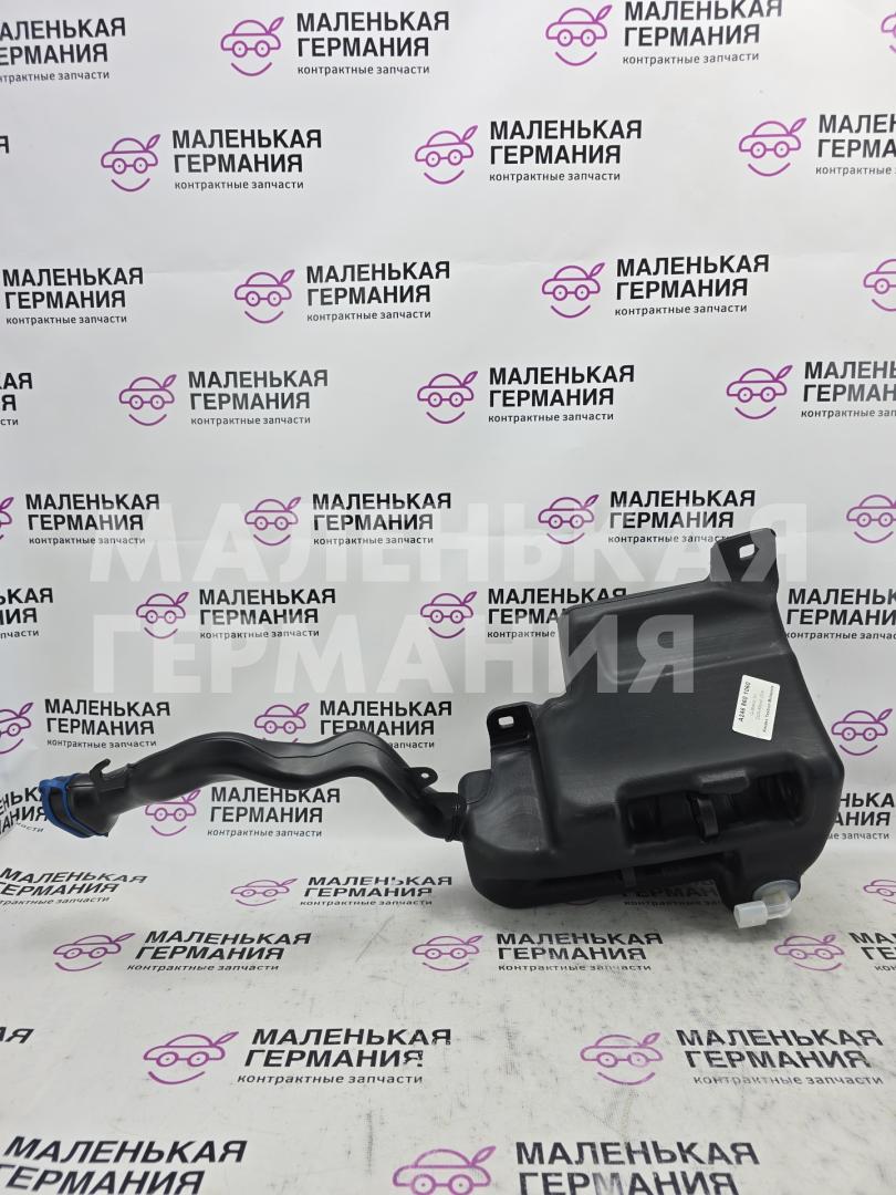 бачок омывателя Mercedes-Benz A-Класс W176 2013, 2.0 л., M 270.920, бензин, робот, серый, хетчбэк 5 дв., передний привод, правый руль, A2468601060, A2468690120 - фото №1