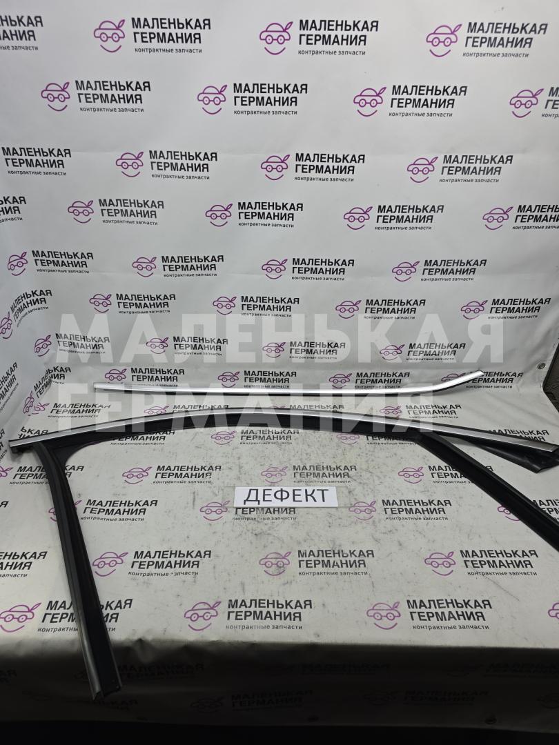 Комплект молдингов BMW X1 F48 2017, 2.0 л., B48 A20 B, бензин, АКПП, alpinweiss 3 (300), полный привод, правый руль, 51337352442, 7352442, 51337362228, 7362228, 51337362238, 7362238 - фото №1