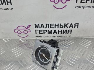 часы Volkswagen Passat CC 1 поколение [рестайлинг] 2013, 2.0 л., CCZB, бензин, робот, z2/h5x синий металлик, седан, передний привод, правый руль, 3C8919204A