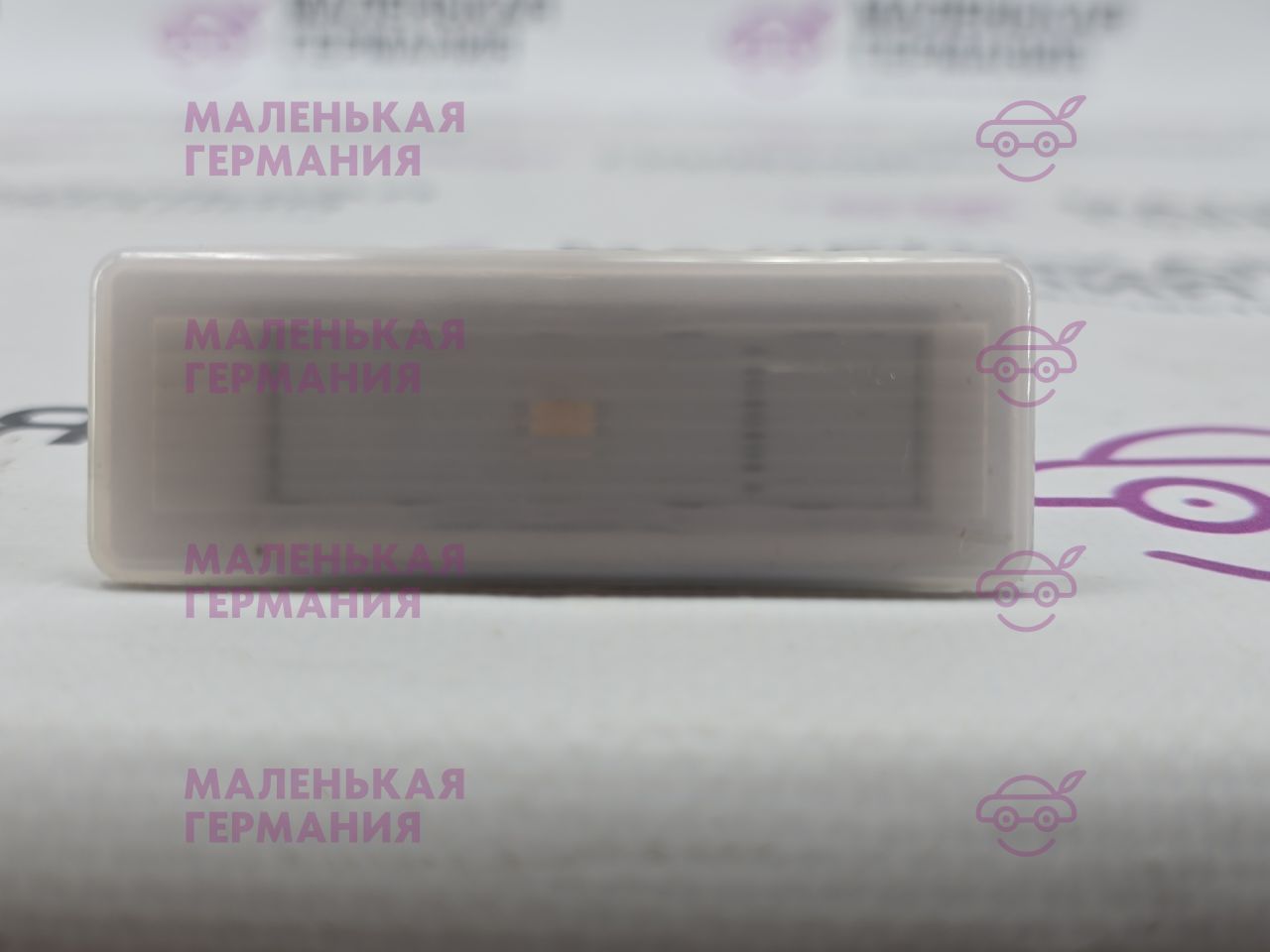 фонарь освещения пространства для ног BMW X6 F16 2014, 3.0 л., N55 B30 A, бензин, АКПП, красный, правый руль, 9270505, 63319270505 - фото №1