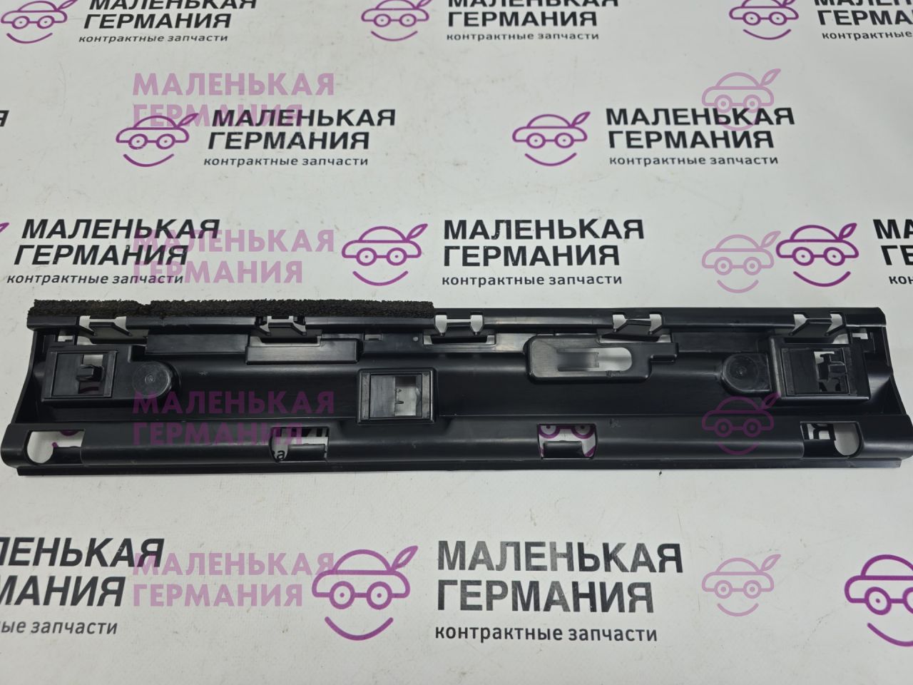 Кронштейн крепления порога BMW X1 F48 2017, 2.0 л., B48 A20 B, бензин, АКПП, синий mediterranblau c10, полный привод, правый руль, 51777332331, 7332331 - фото №1
