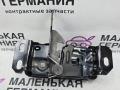 замок капота Mercedes-Benz A-Класс W176 2013, 2.0 л., M 270.920, бензин, робот, серый, хетчбэк 5 дв., передний привод, правый руль, A2468700558 - фото №7