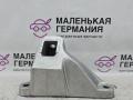 кронштейн двигателя BMW 6 серия F06/F12/F13 2012, 4.4 л., N63 B44 B, бензин, АКПП, alpinweiss 3 (300), хетчбэк 5 дв., задний привод, правый руль, 22116775904, 6775904 - фото №4