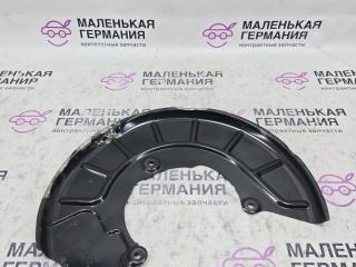 защитный кожух тормозного механизма Volkswagen Golf GTI 6 поколение 2011, 2.0 л., CCZB, бензин, робот, b4/b9a белый, хетчбэк 5 дв., передний привод, правый руль, 1K0615311F, 1K0400053, 1K0400053NR