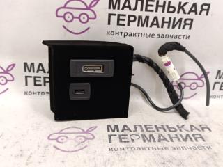 разъем AUX / USB Mercedes-Benz E-Класс W212/S212/C207/A207 W212 2012, 1.8 л., M 271.860, бензин, АКПП, 040 черный, седан, задний привод, правый руль, A2128210911