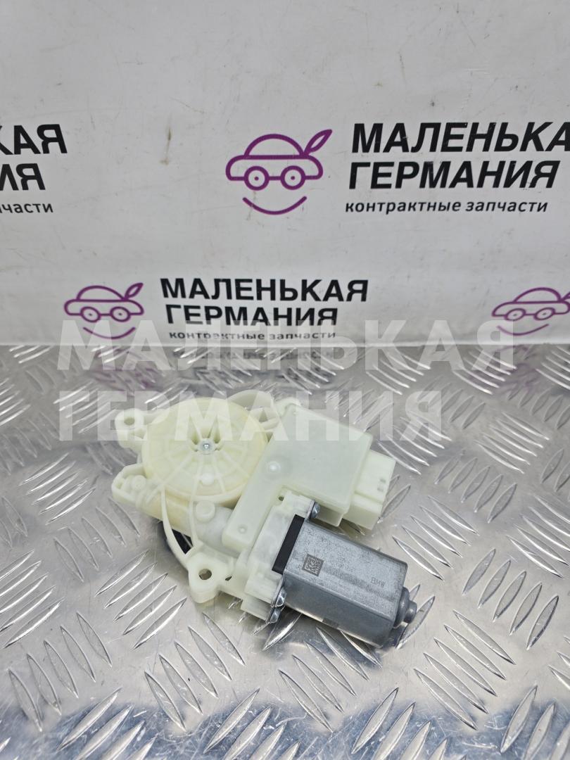 моторчик стеклоподъемника задний правый BMW X5 G05 2021, 3.0 л., B58B30C, бензин, черный, полный привод, 61359450072, 9450072 - фото №1
