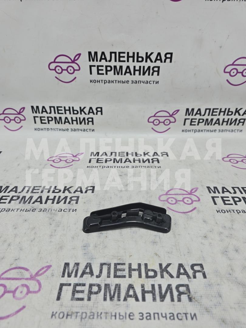 крепление ( кронштейн ) крыла BMW X1 F48 2016, 2.0 л., B47 C20 A, дизель, АКПП, alpinweiss 3 (300), передний привод, правый руль, 51117354768, 7354768 - фото №1