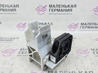 кронштейн радиатора BMW X5 G05 (2018 - 2026), 3.0 л., B58B30C, бензин, черный, полный привод, 17118642754, 8642754, 51117421636, 7421636