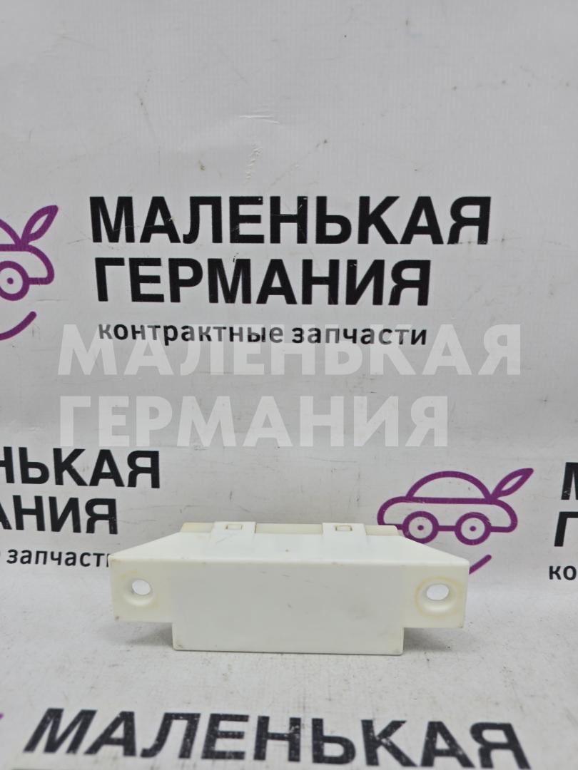 блок регулировки угла наклона фар Mercedes-Benz A-Класс W176 2013, 2.0 л., M 270.920, бензин, робот, серый, хетчбэк 5 дв., передний привод, правый руль, A1669002906, A1669015801, A1669021903 - фото №1