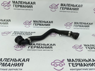 патрубок радиатора BMW 5 серия G30/G31 G30 2019, 4.4 л., N63 B44 C, бензин, АКПП, carbonschwarz metallic (416), седан, полный привод, 17128602676, 8602676