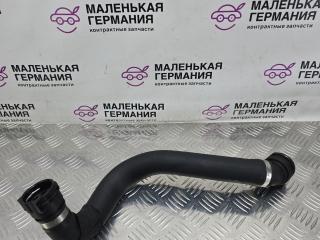 патрубок радиатора BMW 5 серия G30/G31 G30 2018, 2.0 л., B48 B20 A, бензин, АКПП, черный 475, седан, задний привод, правый руль, 17128602603, 8602603
