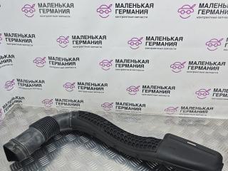 воздухозаборник Mercedes-Benz C-Класс W205/S205/C205 W205.042 2014, 2.0 л., M 274.920, бензин, АКПП, 755 серый, седан, задний привод, правый руль, A2740901000, A2740900582