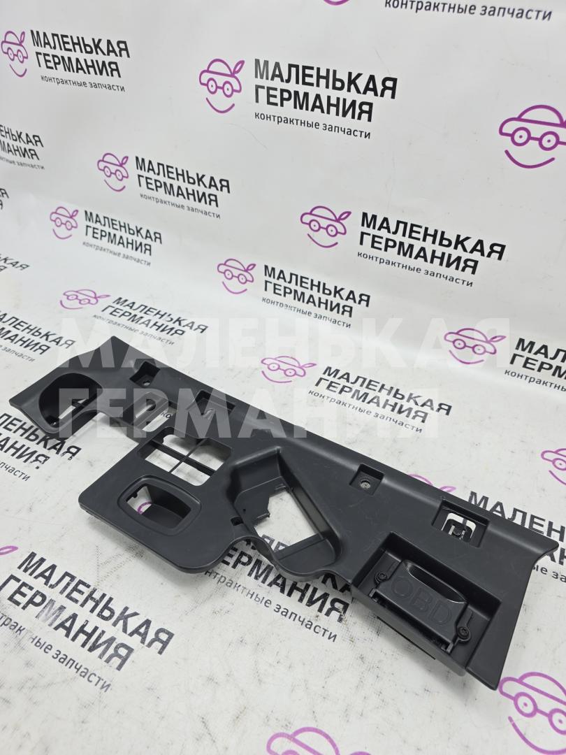 пластик Mercedes-Benz A-Класс W176 2013, 2.0 л., M 270.920, бензин, робот, серый, хетчбэк 5 дв., передний привод, правый руль, A1766800306 - фото №1