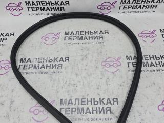 уплотнитель подкапотного пространства Jeep Wrangler 4 поколение (2017 - 2023), 68295588