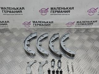 колодки стояночного тормоза Mercedes-Benz E-Класс W212 [рестайлинг] W212 2014, 2.0 л., M 274.920, бензин, АКПП, 149 u белый, седан, задний привод, правый руль