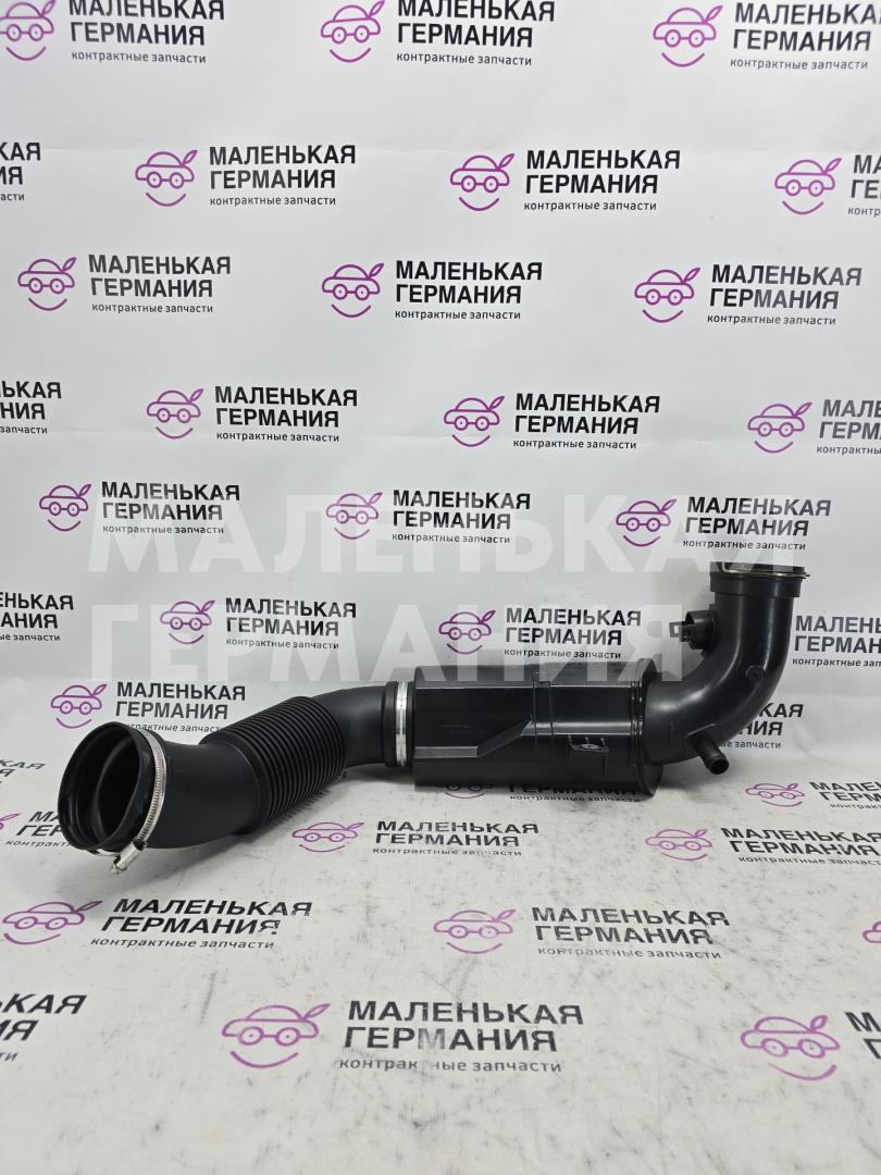 патрубок воздушного фильтра BMW X1 F48 2017, 2.0 л., B48 A20 B, бензин, АКПП, синий mediterranblau c10, полный привод, правый руль, 13717619268, 7619268, 1132967, 1105885 - фото №1
