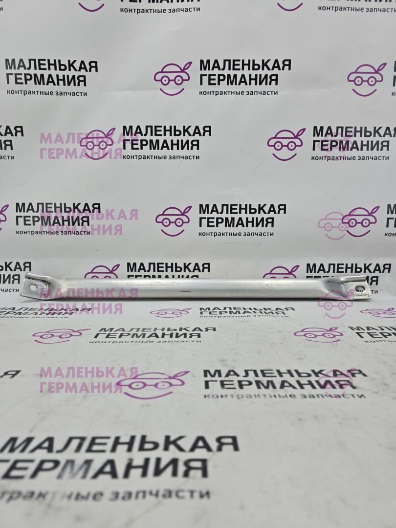 распорка кузова BMW X5 F15 2014, 3.0 л., N57 D30 A, дизель, АКПП, mineralweiss metallic (a96), полный привод, правый руль, 7184939, 51617184939 - фото №1