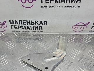 кронштейн (крепление) Volkswagen Passat CC 1 поколение [рестайлинг] 2013, 2.0 л., CCZB, бензин, робот, z2/h5x синий металлик, седан, передний привод, правый руль, 8K2819079