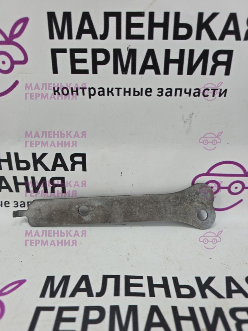 кронштейн (крепление) BMW X6 F16 2014, 3.0 л., N55 B30 A, бензин, АКПП, красный, правый руль, 7288095, 61337288095, 7288095 - фото №1