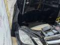 передняя часть (ноускат) Mercedes-Benz E-Класс W212/S212/C207/A207 W212 2012, 1.8 л., M 271.860, бензин, АКПП, 040 черный, седан, задний привод, правый руль, A2045000393, PP212620021, PP212620022, A2128811001, A2128800157, A2128810901, A2128201959, A2128202059, A2128301416 - фото №3
