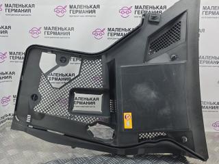 водосток планки обтекателя (жабо) Mercedes-Benz C-Класс W205/S205/C205 W205.042 2014, 2.0 л., M 274.920, бензин, АКПП, 755 серый, седан, задний привод, правый руль, A2058300703