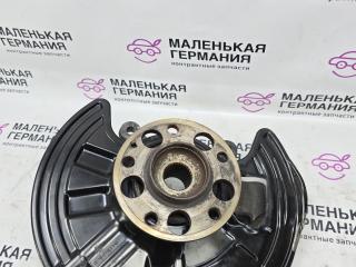 кулак поворотный правый Mercedes-Benz A-Класс W176 2013, 2.0 л., M 270.920, бензин, робот, серый, хетчбэк 5 дв., передний привод, правый руль, A1764210420, A1763320600