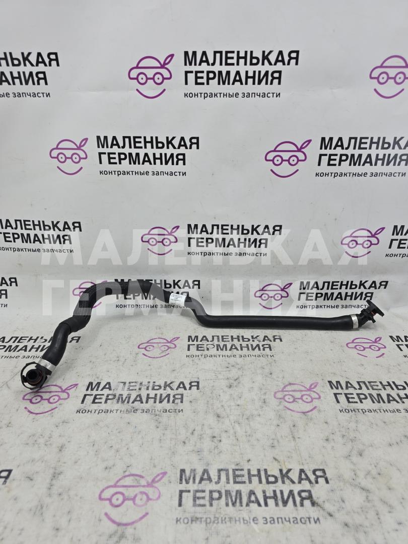 трубка вентиляции картерных газов BMW 6 серия F06/F12/F13 2012, 4.4 л., N63 B44 B, бензин, АКПП, alpinweiss 3 (300), хетчбэк 5 дв., задний привод, правый руль, 11158647299, 8647299 - фото №1