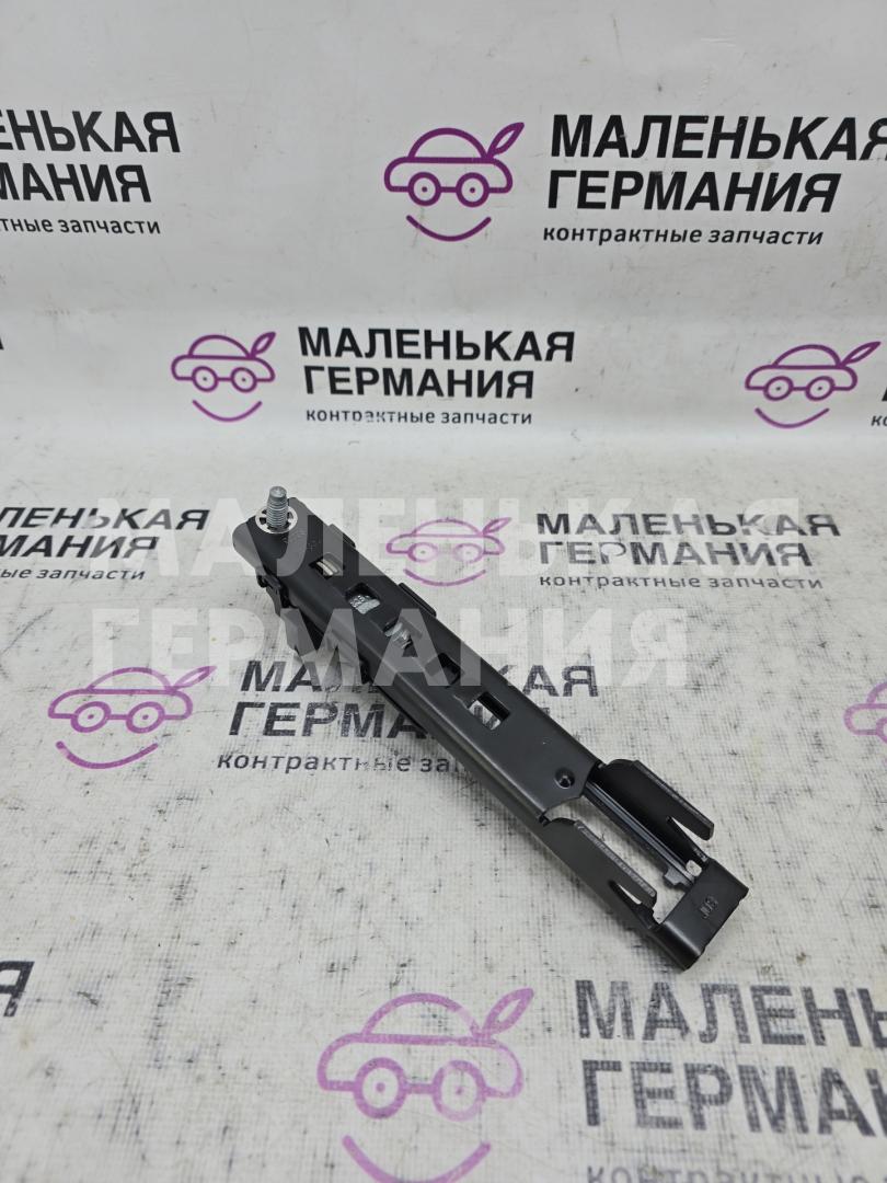 механизм регулировки высоты ремня безопасности Mercedes-Benz GLA-Класс X156 2014, 2.0 л., M 270.920, бензин, робот, белый calcite white (650u), хетчбэк 5 дв., полный привод, правый руль, A0008600388 - фото №1