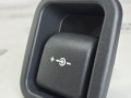 гнездо прикуривателя BMW X1 F48 2017, 2.0 л., B48 A20 B, бензин, АКПП, alpinweiss 3 (300), полный привод, правый руль, 7143111, 61346843098, 7143111, 6843098 - фото №9