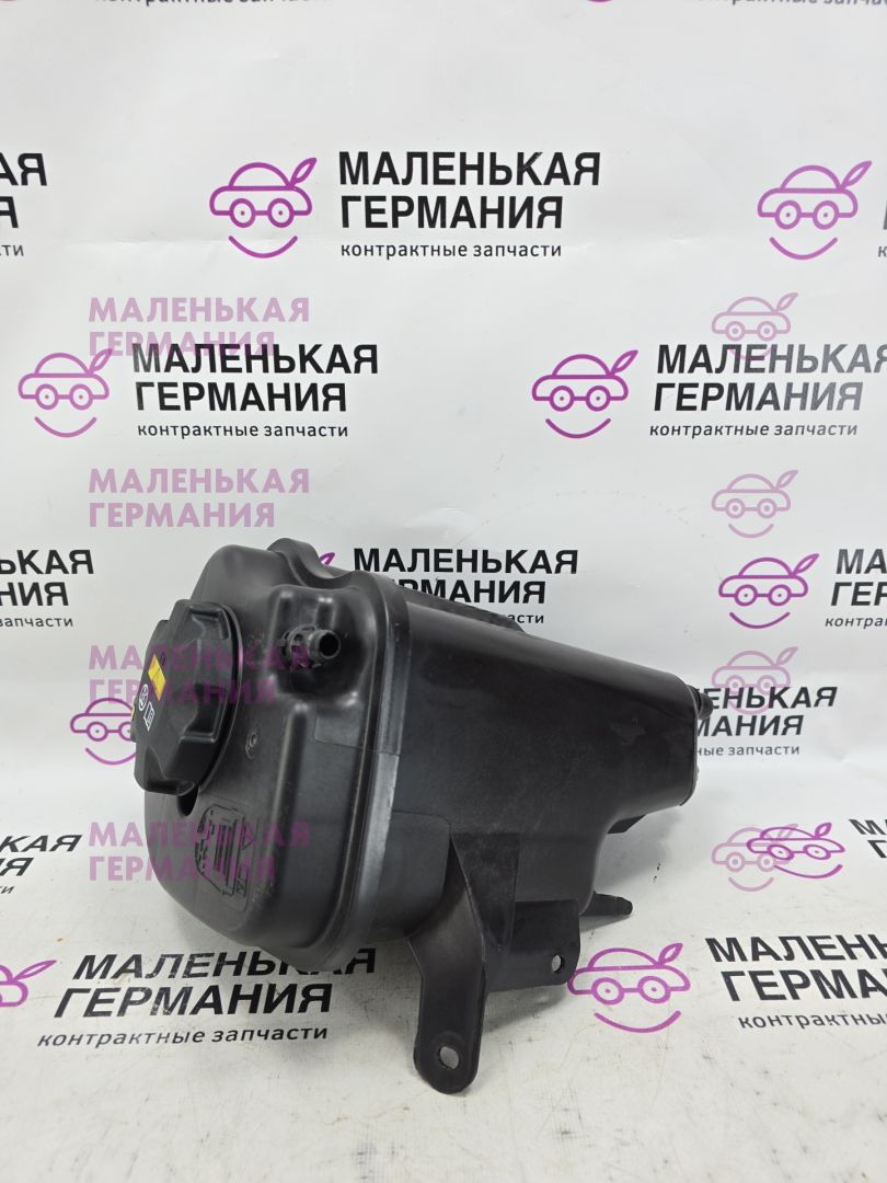 бачок расширительный BMW X5 F15 2014, 3.0 л., N57 D30 A, дизель, АКПП, mineralweiss metallic (a96), полный привод, правый руль, 13177647290, 7647290, 17137552546, 7552546 - фото №1