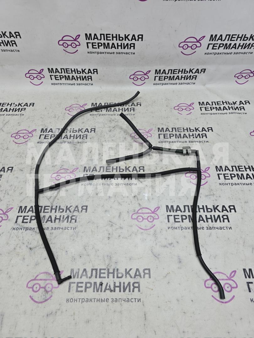 трубка вакуумная BMW 6 серия F06/F12/F13 2012, 4.4 л., N63 B44 B, бензин, АКПП, alpinweiss 3 (300), хетчбэк 5 дв., задний привод, правый руль, 11657645222, 7645222, 11657611967, 11657645223, 7611967, 7645223 - фото №1