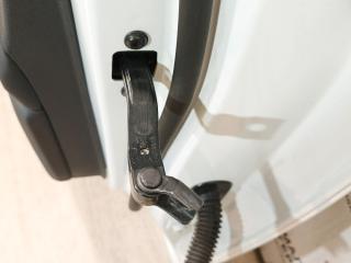 ограничитель открывания двери Audi A4 B9 2017, 2.0 л., CVKB, бензин, АКПП, 2y/s9r белый металлик, седан, передний привод, правый руль, 8W0837249, 8W0837267