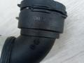 патрубок радиатора Mercedes-Benz C-Класс W205/S205/C205 2014, 2.0 л., M 274.920, бензин, АКПП, белый, седан, задний привод, правый руль, A2055013991 - фото №4