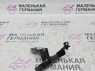 кронштейн (крепление) Volkswagen Golf GTI 6 поколение 2011, 2.0 л., CCZB, бензин, робот, b4/b9a белый, хетчбэк 5 дв., передний привод, правый руль, 1K0820769K