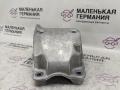 кронштейн двигателя Mercedes-Benz GLA-Класс X156 2014, 2.0 л., M 270.920, бензин, робот, белый calcite white (650u), хетчбэк 5 дв., полный привод, правый руль, A2702230138 - фото №4