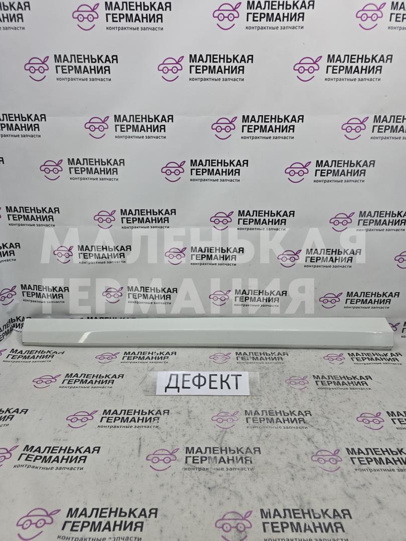 молдинг двери передней левой BMW X1 F48 2016, 2.0 л., B47 C20 A, дизель, АКПП, alpinweiss 3 (300), передний привод, правый руль, 51138060271, 8060271, 51138067705, 8067705 - фото №1