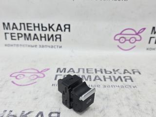 кнопка открытия багажника Audi A4 B9 2017, 2.0 л., CVKB, бензин, МКПП, s9/x5q синий металлик, седан, передний привод, правый руль, 4M0959831A