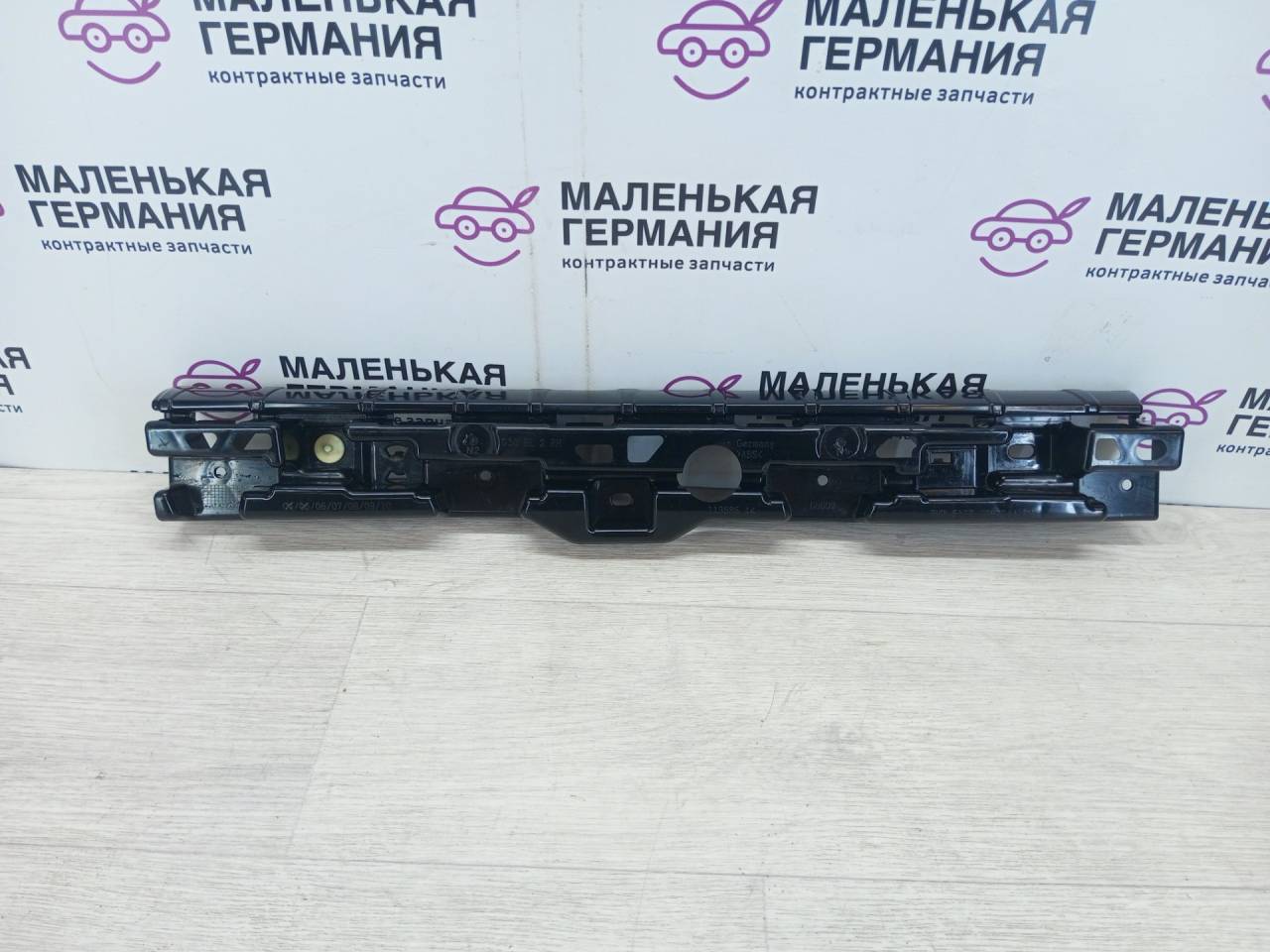 Кронштейн крепления порога BMW 5 серия G30/G31 G30 (2016 - 2020), 2.0 л., B47 D20 A, дизель, серый, седан, 51777387344, 7387344 - фото №1