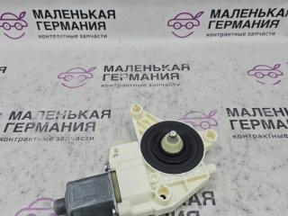 моторчик стеклоподъемника передний правый Mercedes-Benz GLA-Класс X156 2014, 2.0 л., M 270.920, бензин, робот, белый, хетчбэк 5 дв., полный привод, правый руль, A2469065200