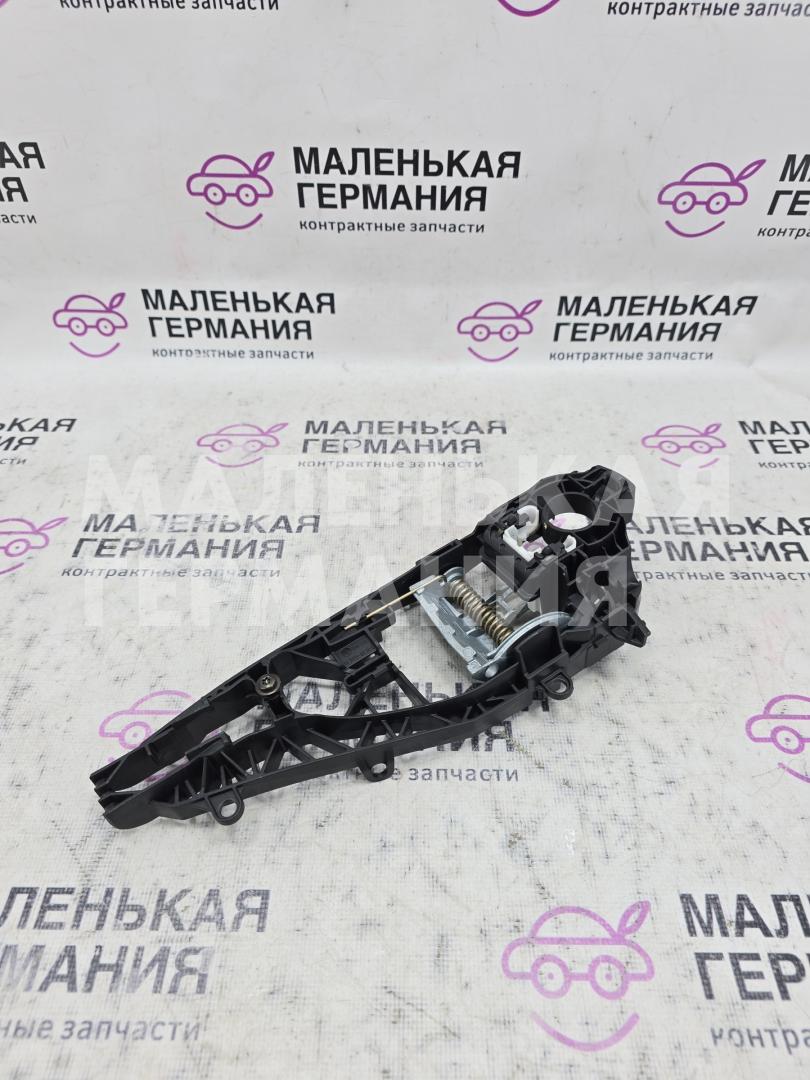 скелет ручки двери задней левой BMW X1 F48 2016, 2.0 л., B47 C20 A, дизель, АКПП, alpinweiss 3 (300), передний привод, правый руль, 51217401209, 7401209 - фото №1