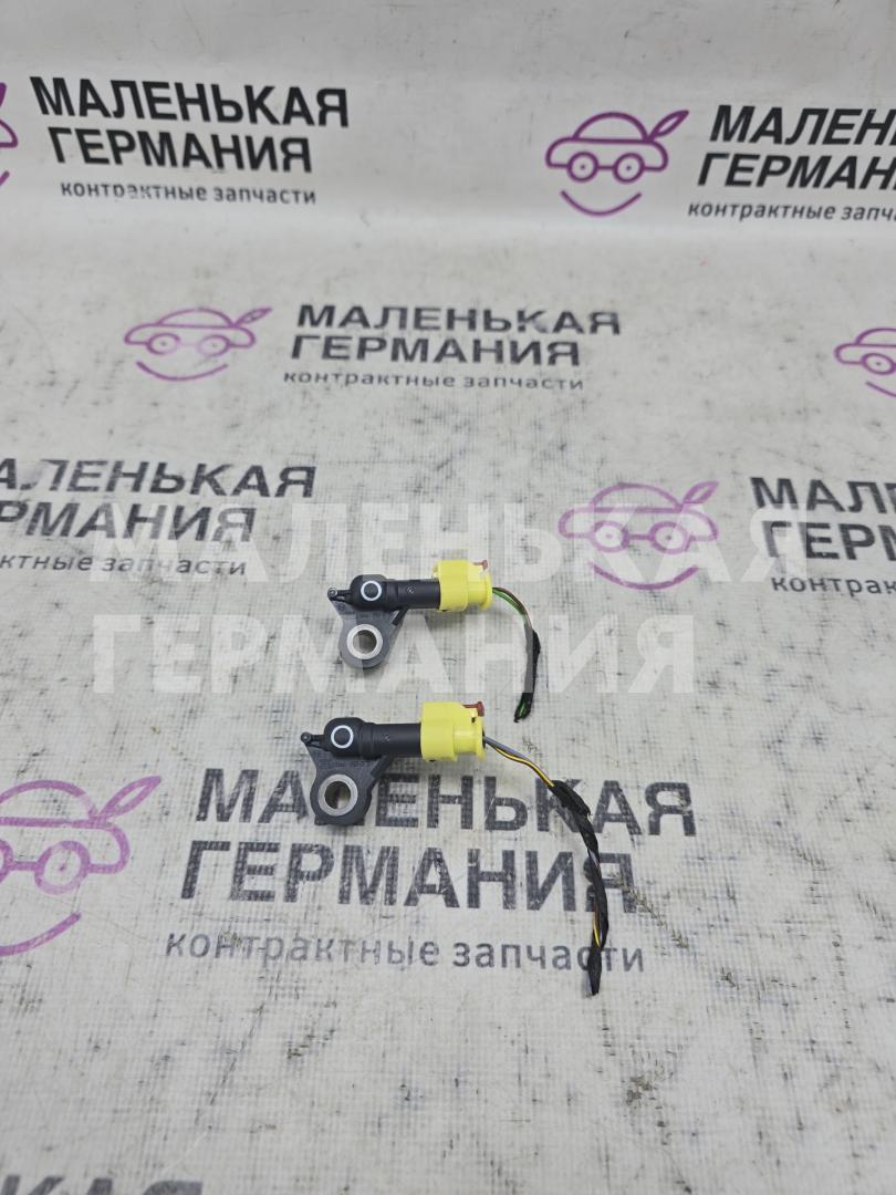 датчик удара Audi A5 F5 2018, 2.0 л., CVKB, бензин, АКПП, белый металлик 2y / s9r, хетчбэк 5 дв., правый руль, 4M0959643, 6R0973323 - фото №1