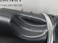патрубок воздушного фильтра BMW X5 F15 2013, 3.0 л., N57 D30 A, дизель, АКПП, mineralweiss metallic (a96), внедорожник 5 дв., полный привод, правый руль, 7807493, 58650910, 13718507369, 8507369, 3718512381, 8512381, 70529005, 13717807493 - фото №11