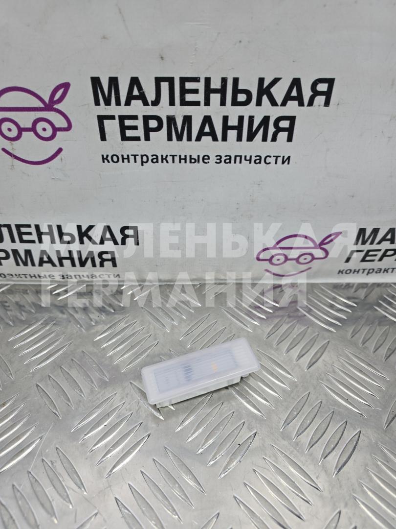 фонарь освещения пространства для ног BMW 5 серия G30/G31 G30 2017, 2.0 л., B47 D20 A, дизель, АКПП, black sapphire metallic (475), седан, задний привод, правый руль, 63316820668, 6820668 - фото №1